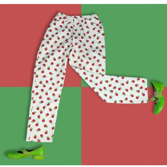 SOLD Vintage 60s flower jeans - Picture 13 of 13